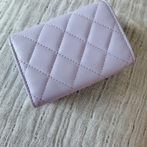 Chanel Wallet - Picture 3 of 5